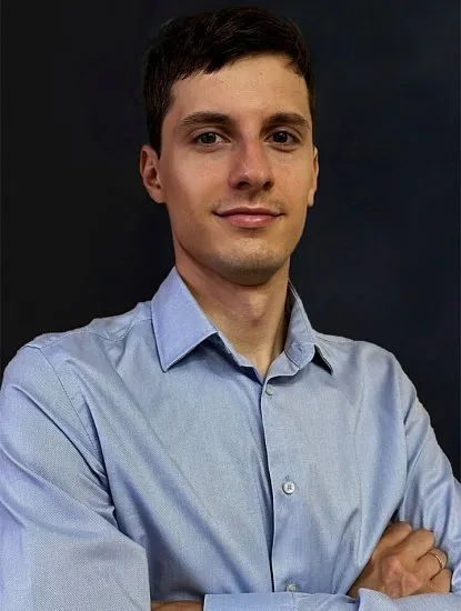 Александр Ремизов